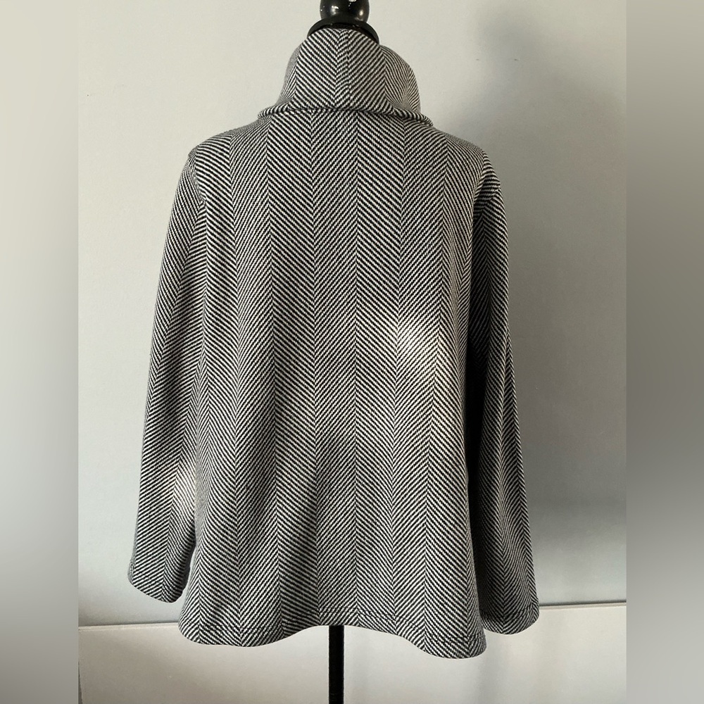 J.Crew Pullover - image 7